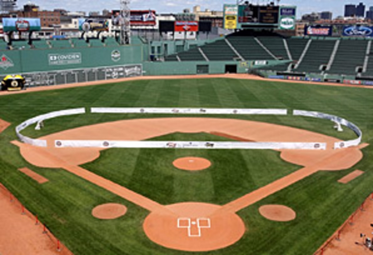 winter-classic-fenway.jpg