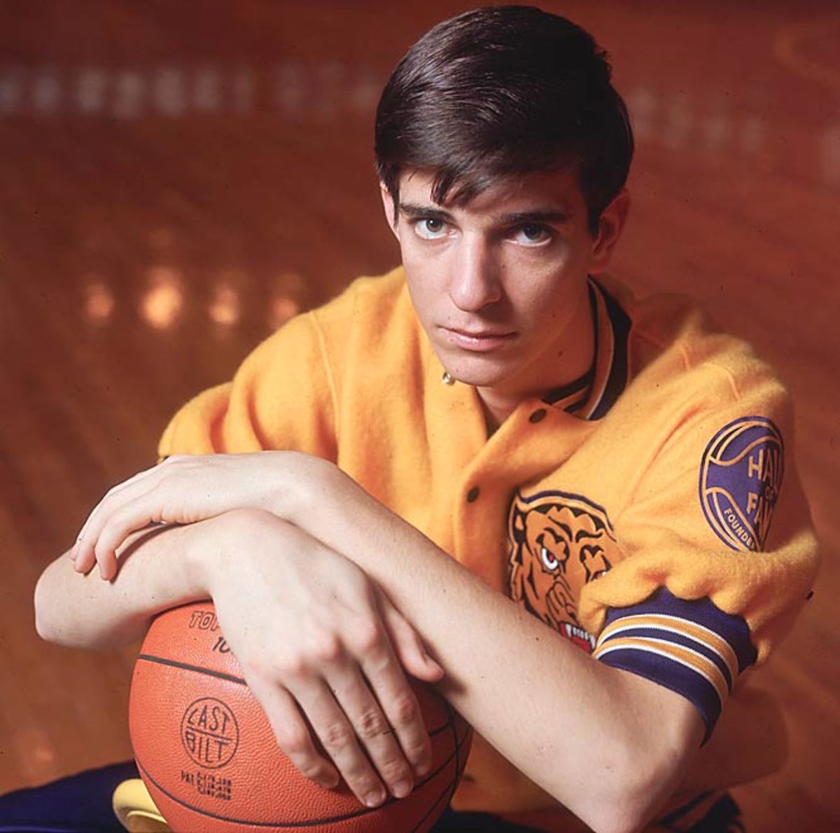 Pistol Pete Maravich - Sports Illustrated