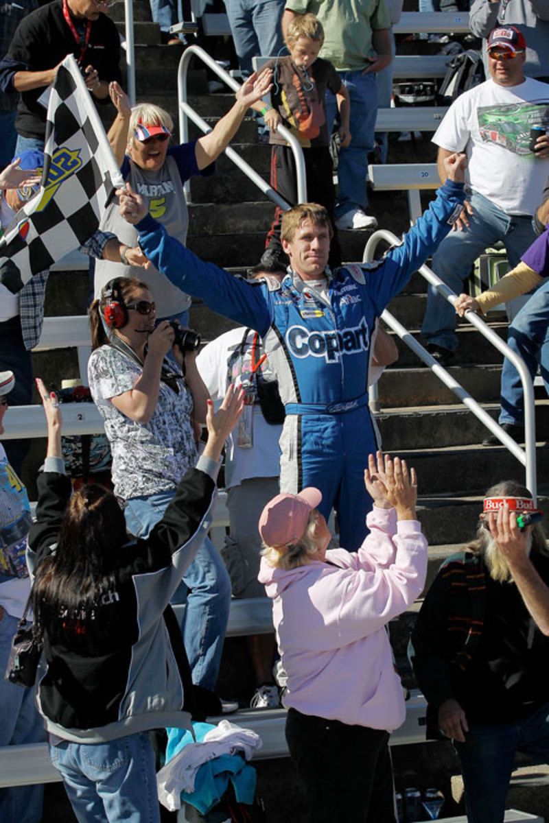 Carl-Edwards-5.jpg