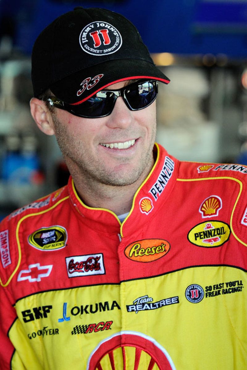 Kevin-Harvick-11.jpg