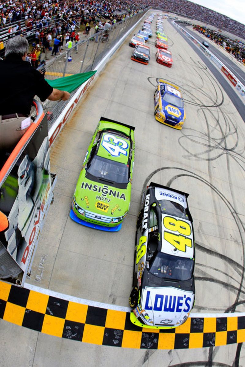 Jimmie-Johnson-4.jpg
