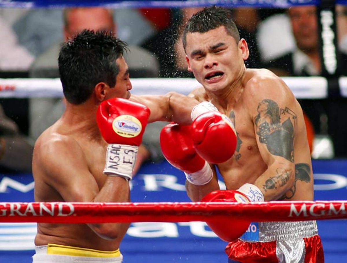 Erik Morales def. Marcos Maidana