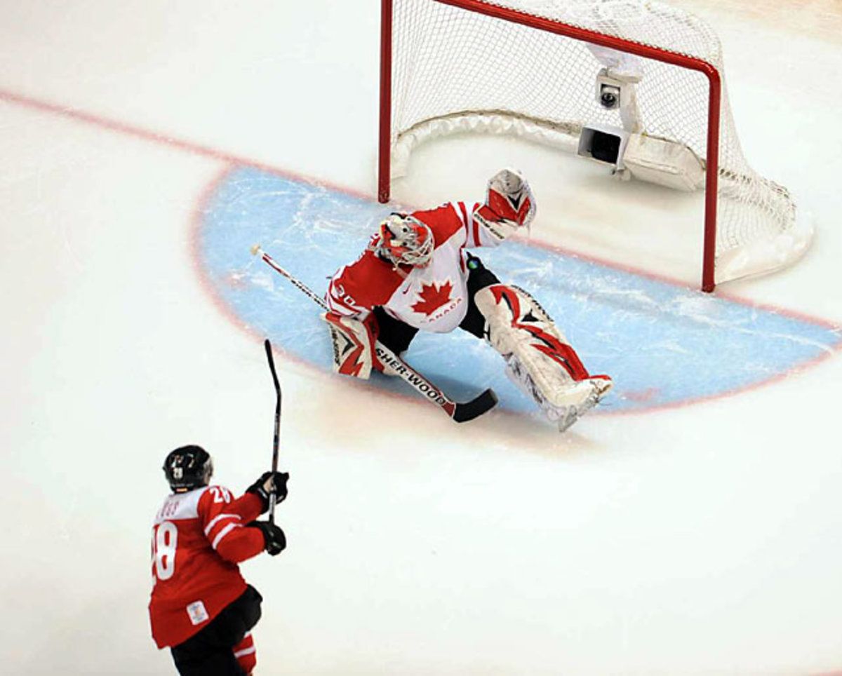 martinBrodeur.oppm-6865-mid.jpg