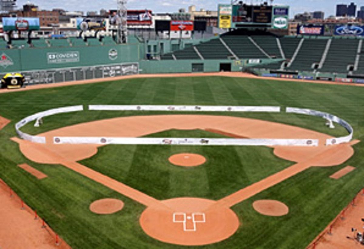 winter-classic-fenway.jpg