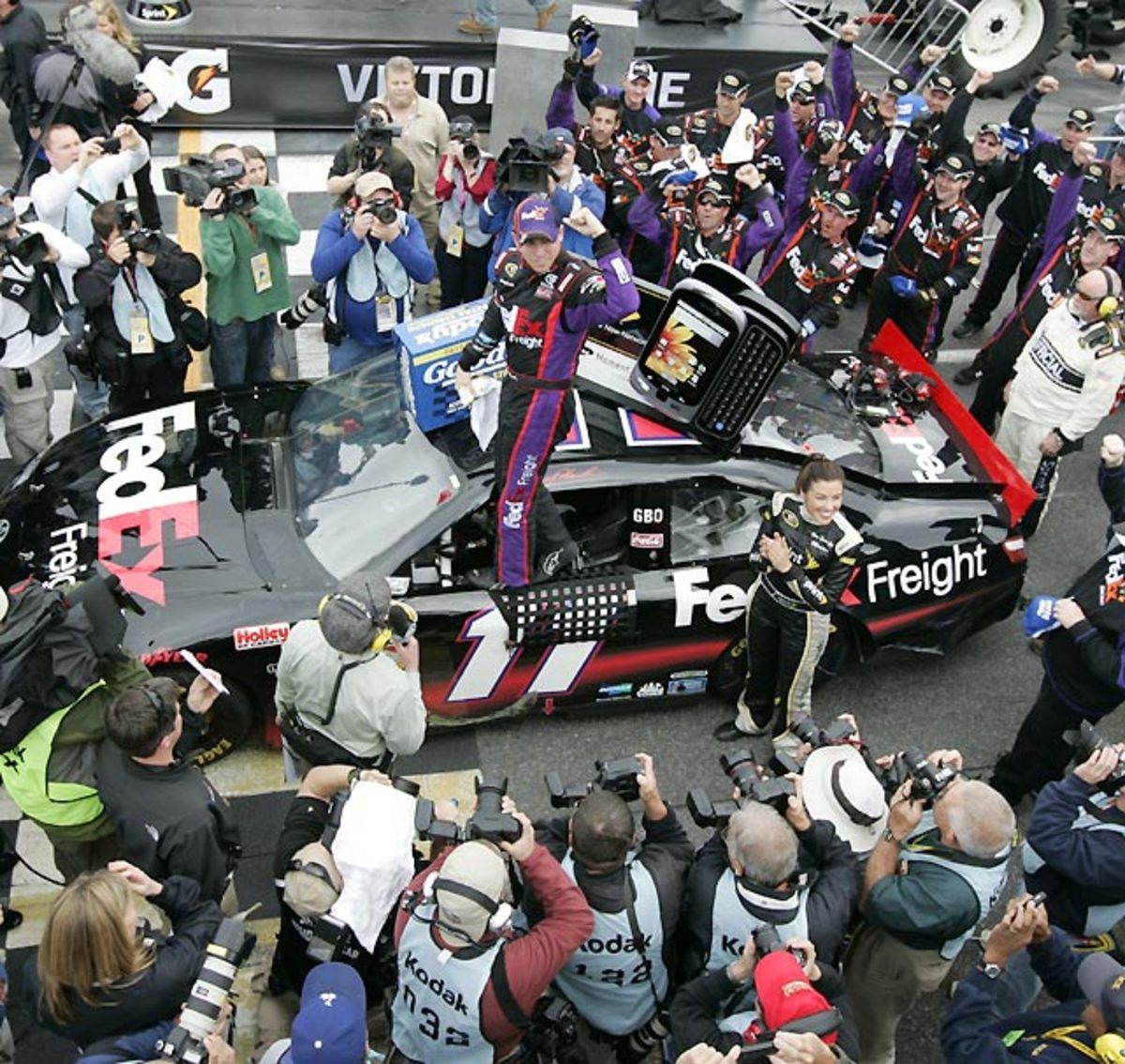 Goody's Fast Pain Relief 500 At Martinsville -- Denny Hamlin