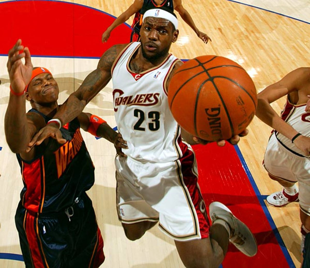 lebron-james-2007-12-23.jpg