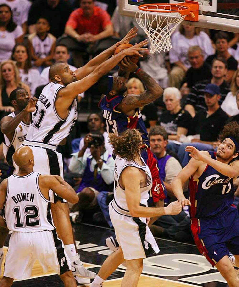 03.duncan.game2.jpg