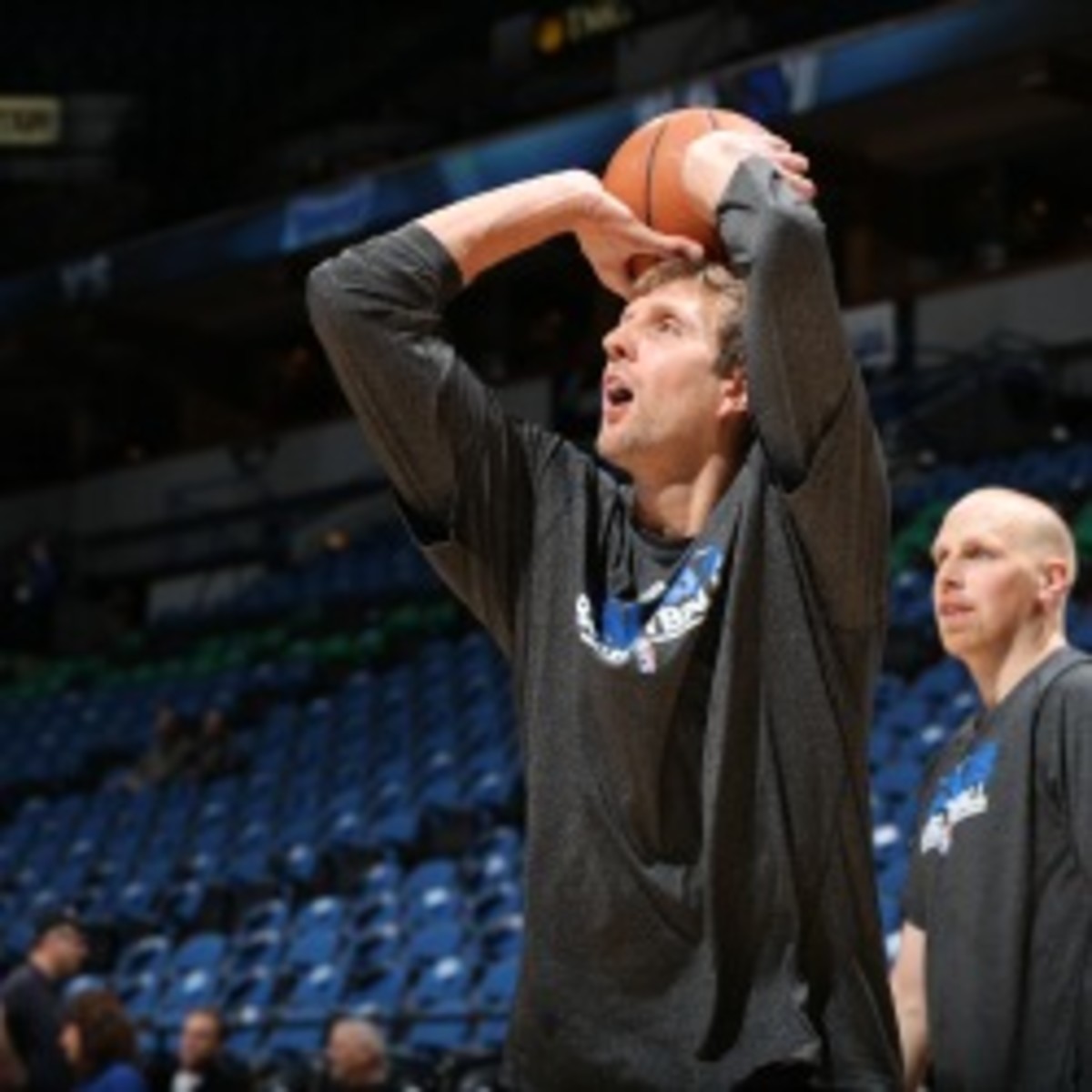 Mavericks forward Dirk Nowitzki had a full contact practice for the first time this season. (David Sherman/NBA/Getty Images)