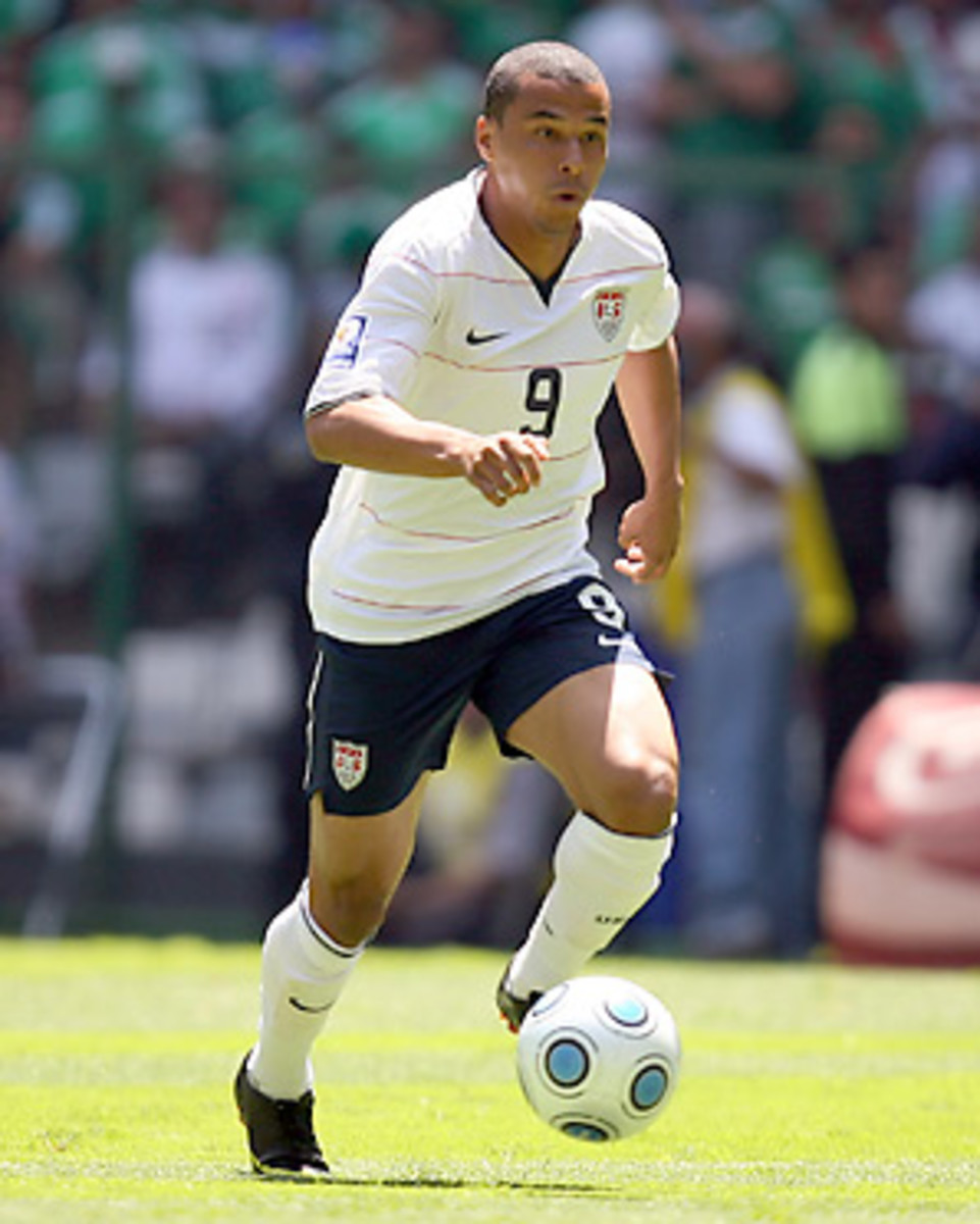 Grant Wahl: After accident, Davies needs to be warrior once again