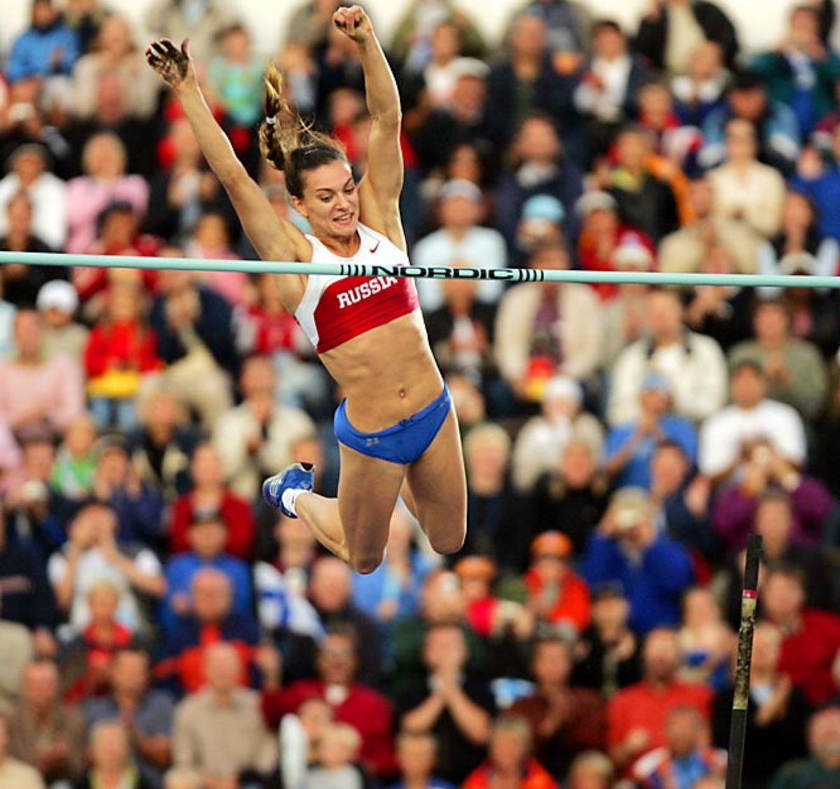 Setting a world record in the pole vault 