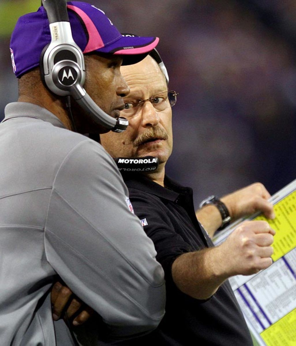 brad-childress-leslie-frazier.jpg