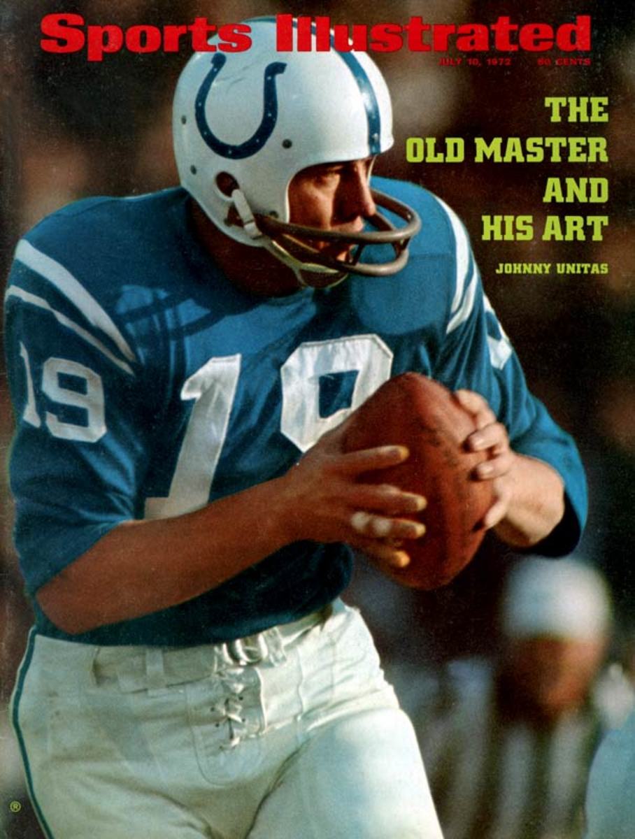 Throwing touchdown passes in 40-plus consecutive games