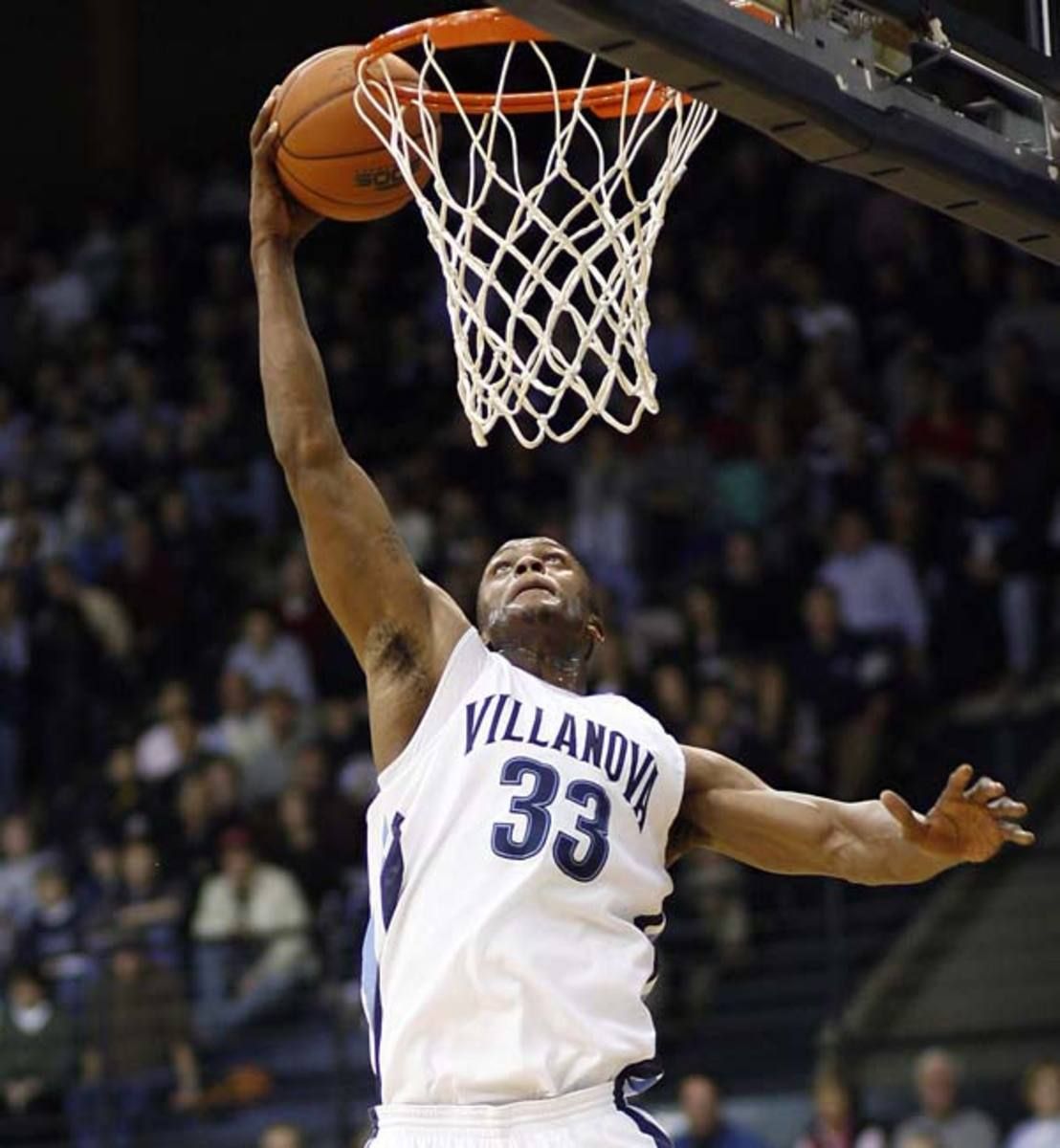 Temple at No. 18 Villanova