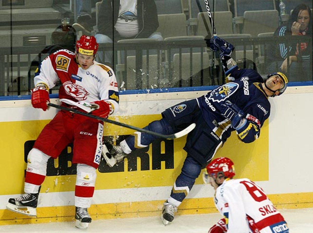 Tomas Plekanec (right)