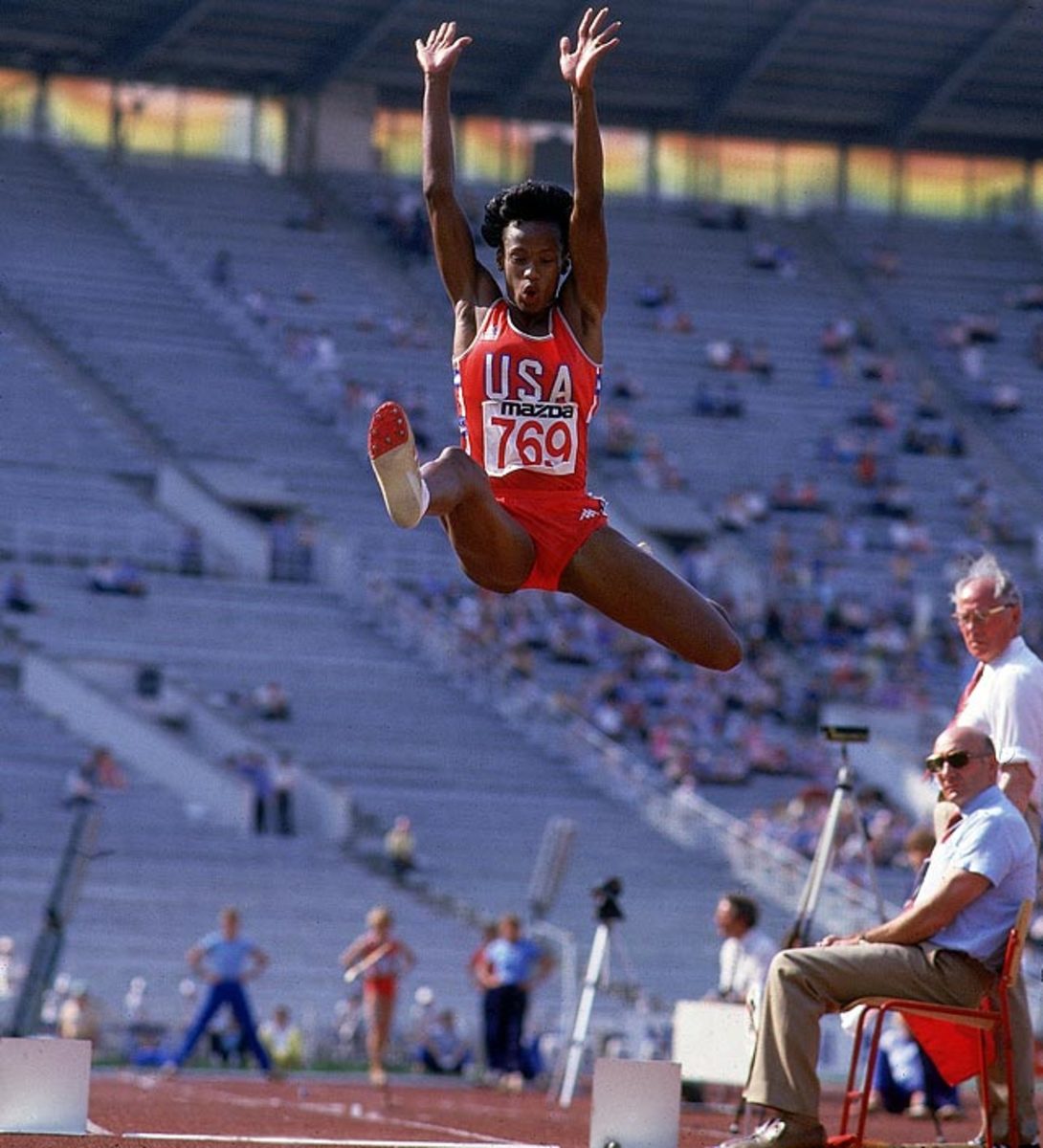 Joyner raises the bar