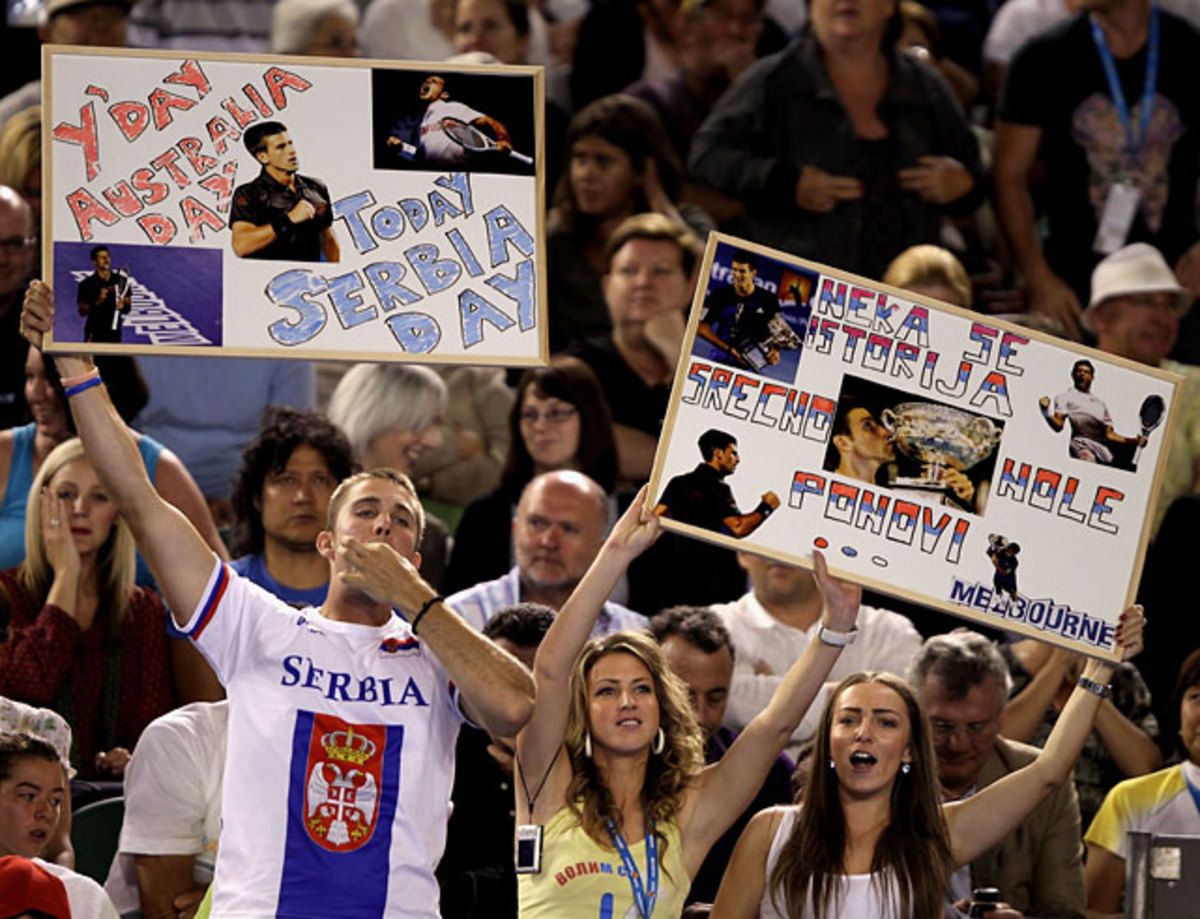 07-serbia-fans.jpg