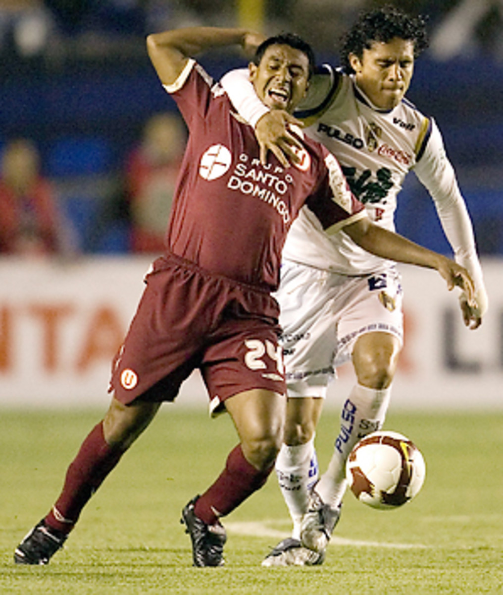 Tim Vickery: Is Peru emerging from shadows? Or is it all a mirage? - Sports  Illustrated