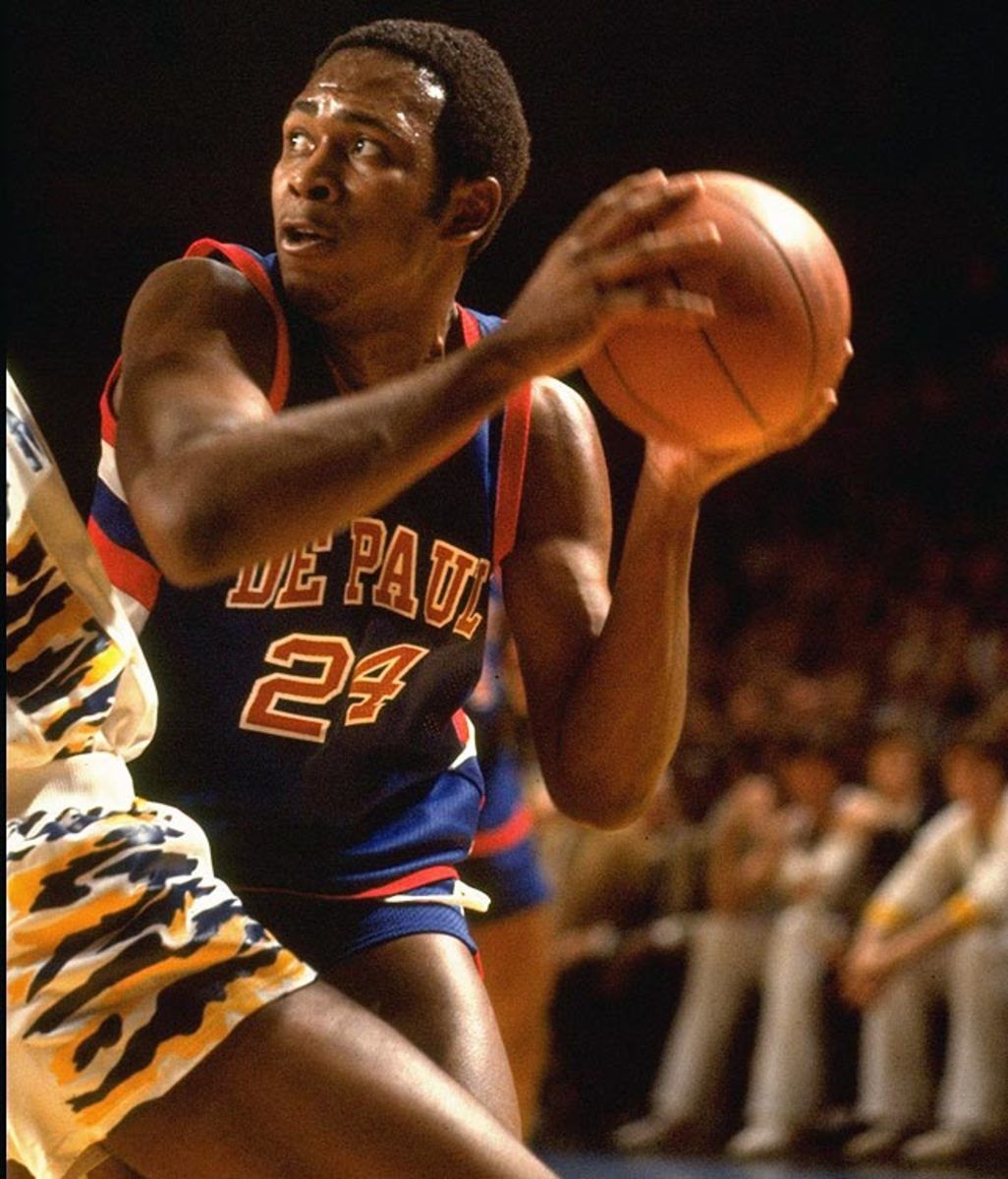Mark Aguirre