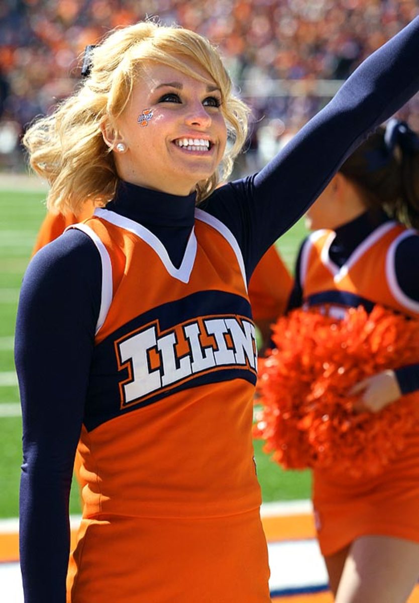 illinois-cheerleader-kristina%2823%29.jpg