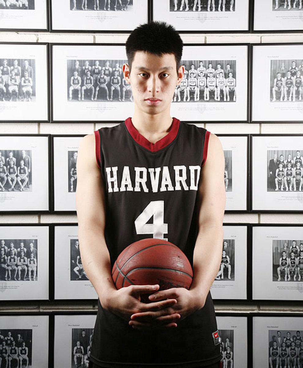 713 Jeremy Lin Portrait Stock Photos, High-Res Pictures, and Images - Getty  Images