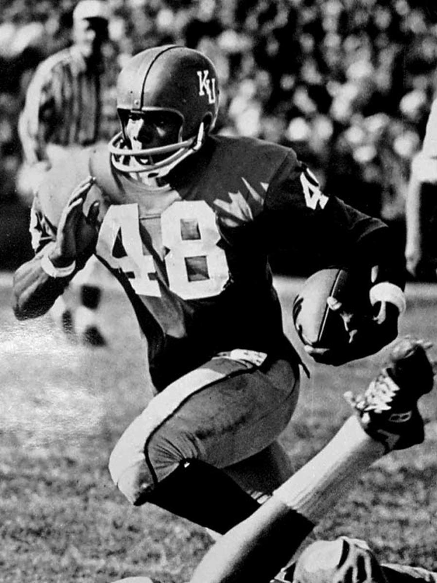Gale Sayers (Football &amp; Track) 1961-1964