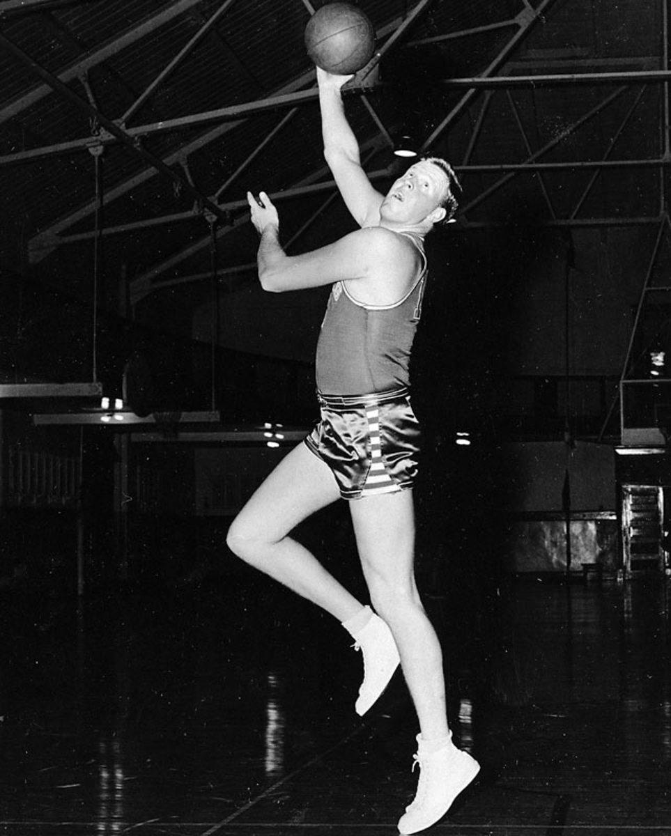Clyde Lovellette (Basketball) 1949-1952
