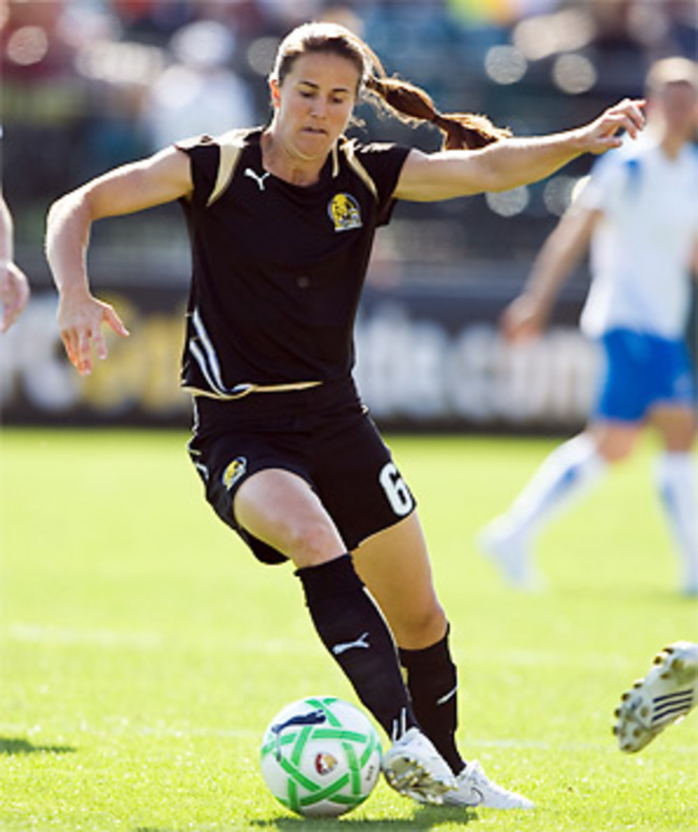 Soccer America At age 40, iconic Chastain is back for more in WPS Sports Illustrated