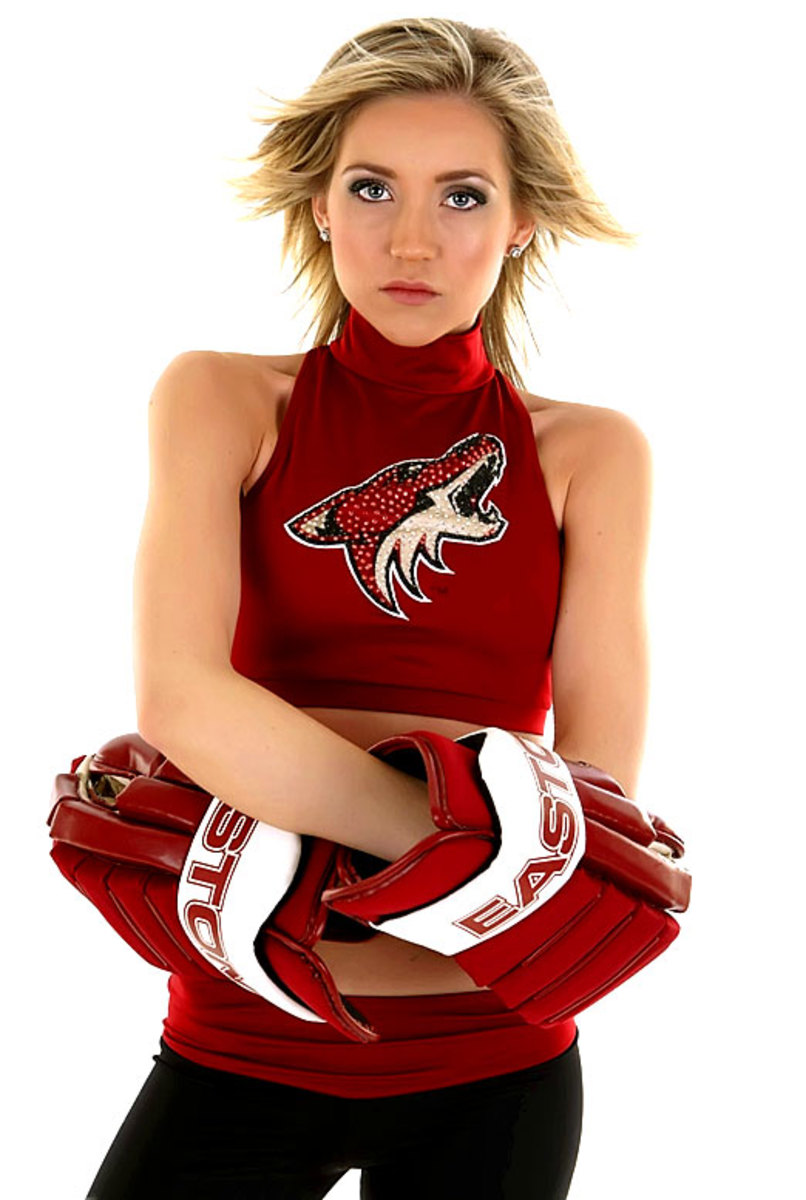 coyotes-the-pack-dancer%2811%29.jpg