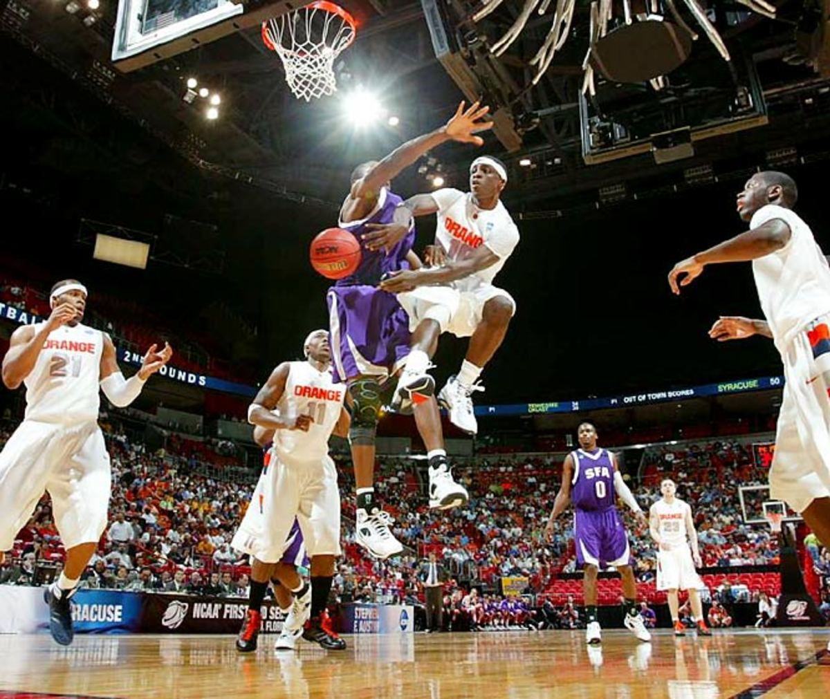Syracuse 59, Stephen F. Austin 44