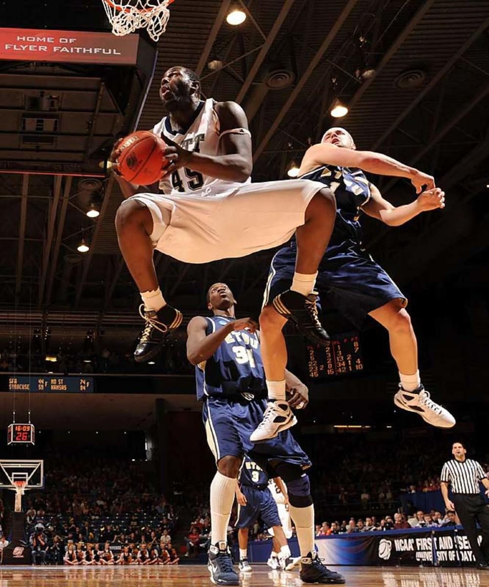 Pittsburgh 72, East Tennessee State 62