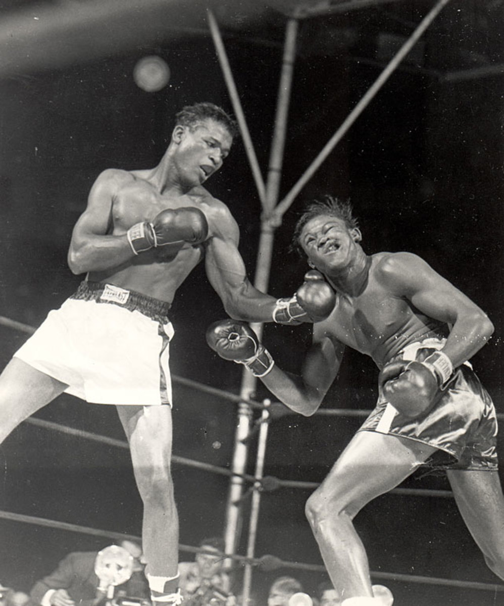 Sugar Ray Robinson W 10 Kid Gavilan