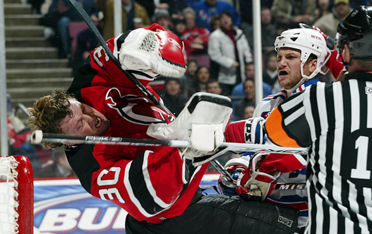 Martin Brodeur vs. Sean Avery