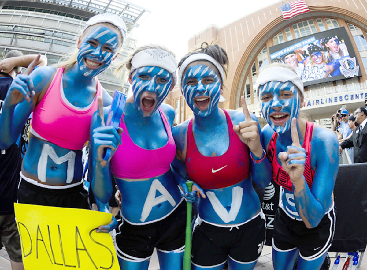 mavs-fans9.jpg
