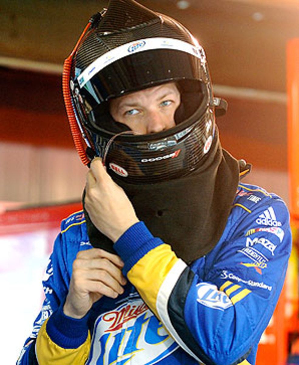Brad-Keselowski-Martinsville-1.jpg