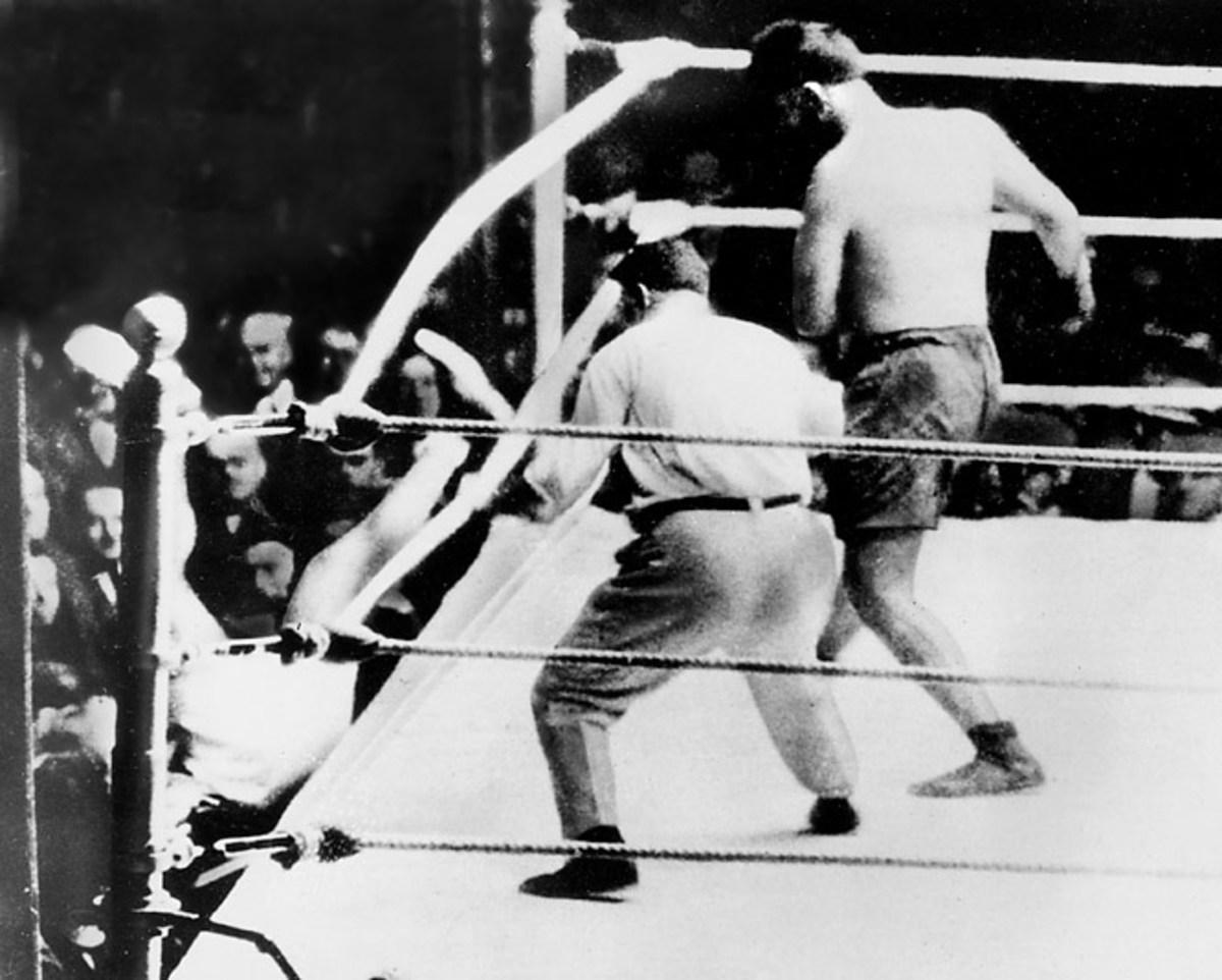 Jack Dempsey vs. Luis Angel Firpo