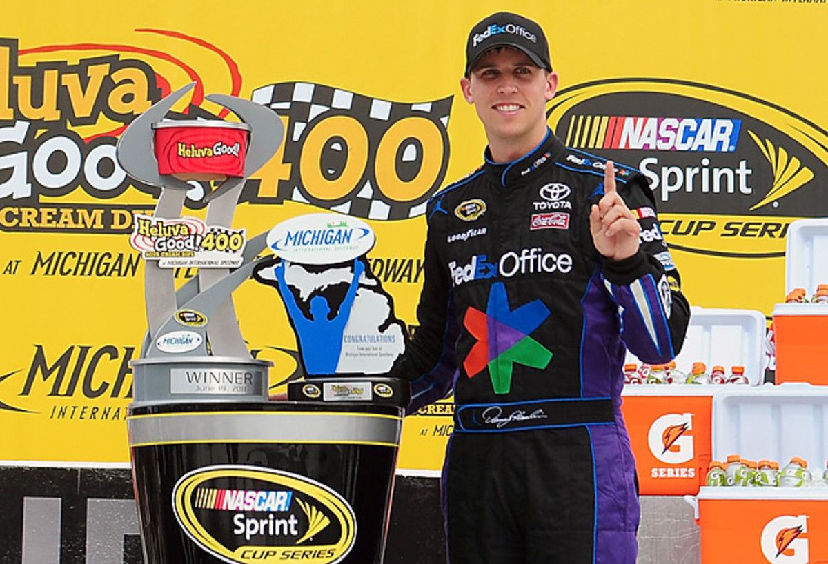 Heluva Good! Sour Cream Dips 400 -- Denny Hamlin