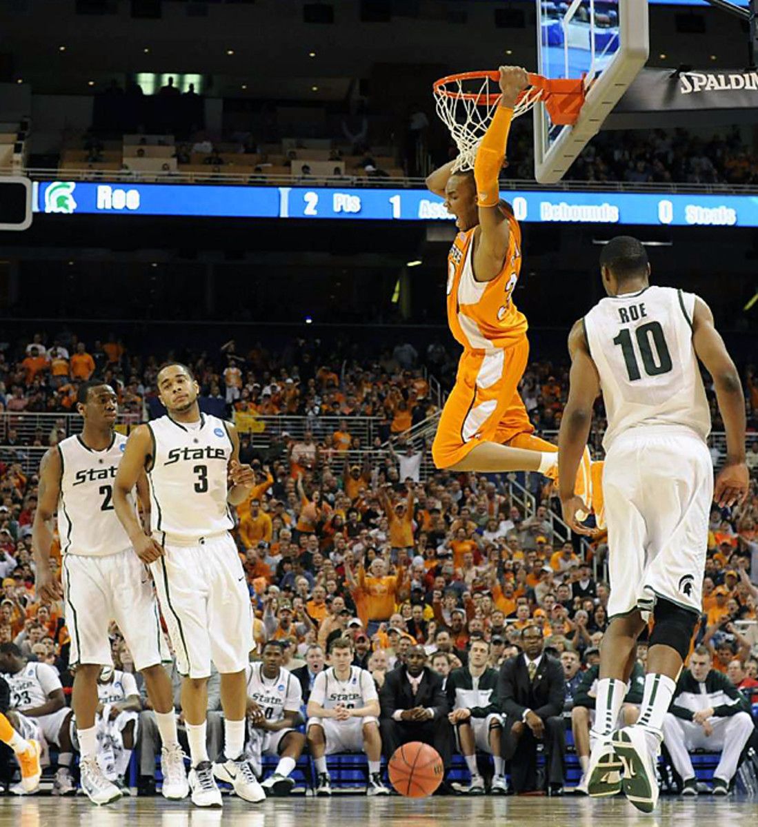 Michigan St. 70, Tennessee 69