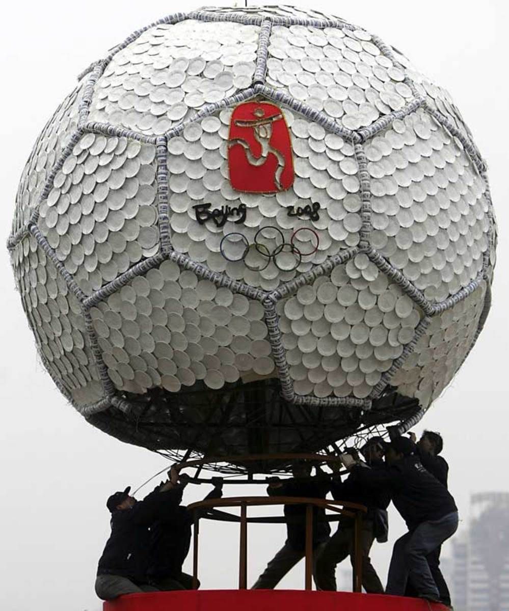 China-Olympic-Sculpture.jpg