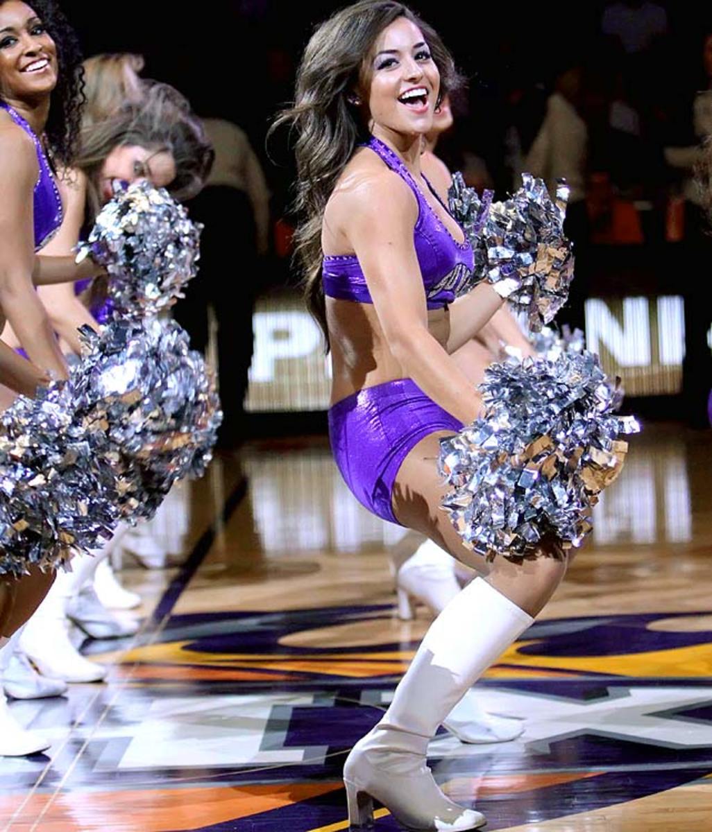suns-dancers-BY4_0327.jpg
