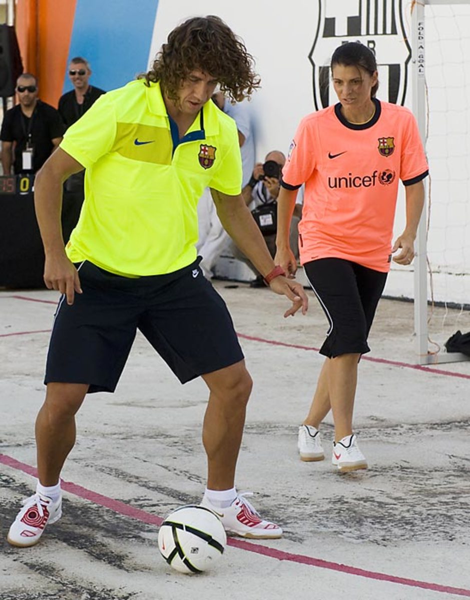Carlos Puyol and Mia Hamm
