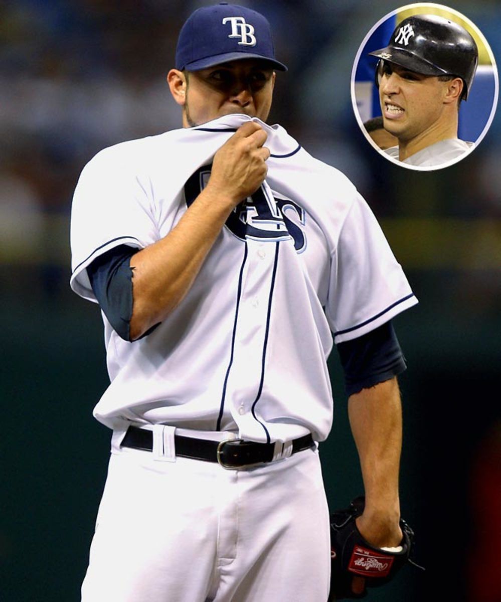 Matt Garza intentionally plunks Mark Teixeira
