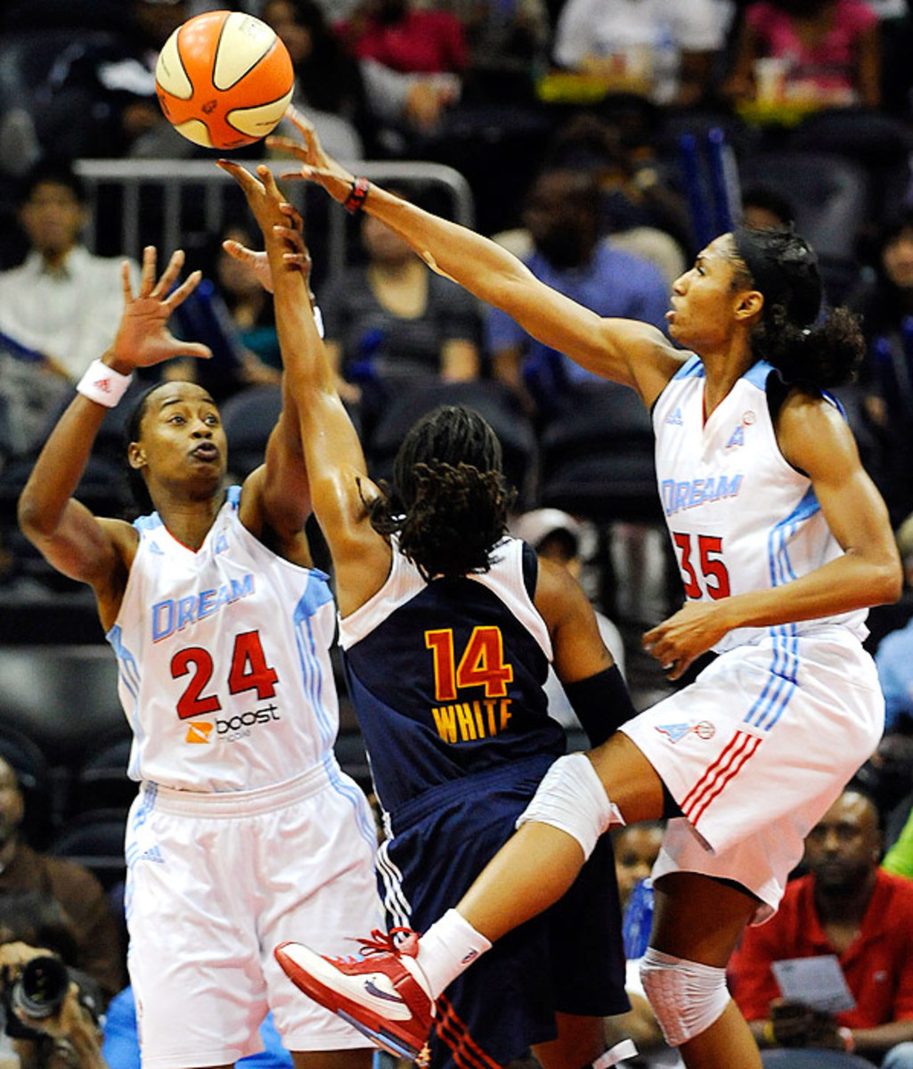 Angel McCoughtry