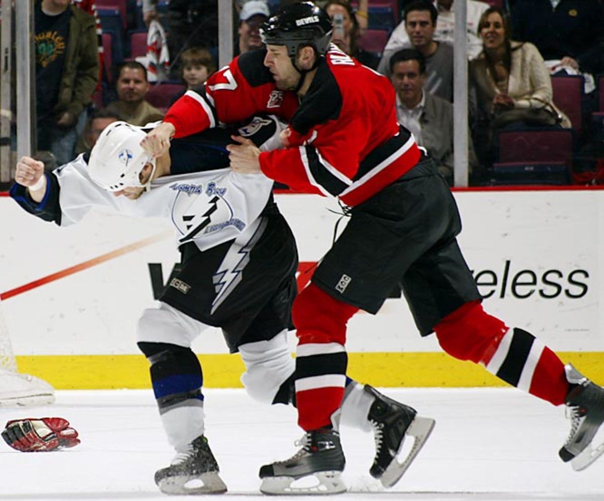 Devils 3, Lightning 0