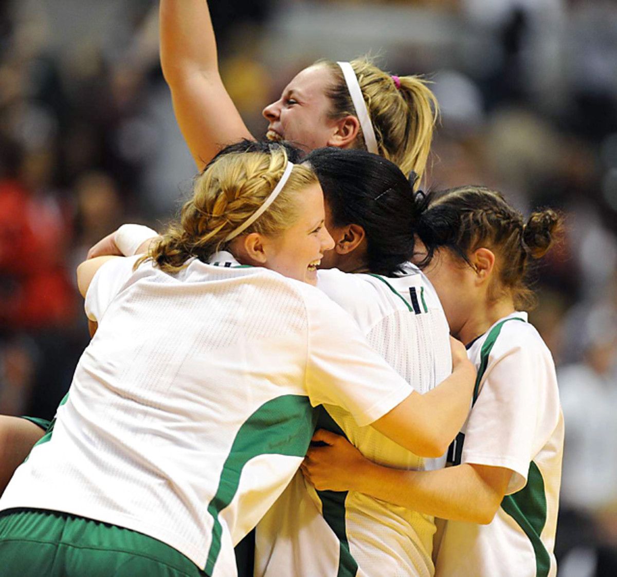 Notre Dame 72, Connecticut 63
