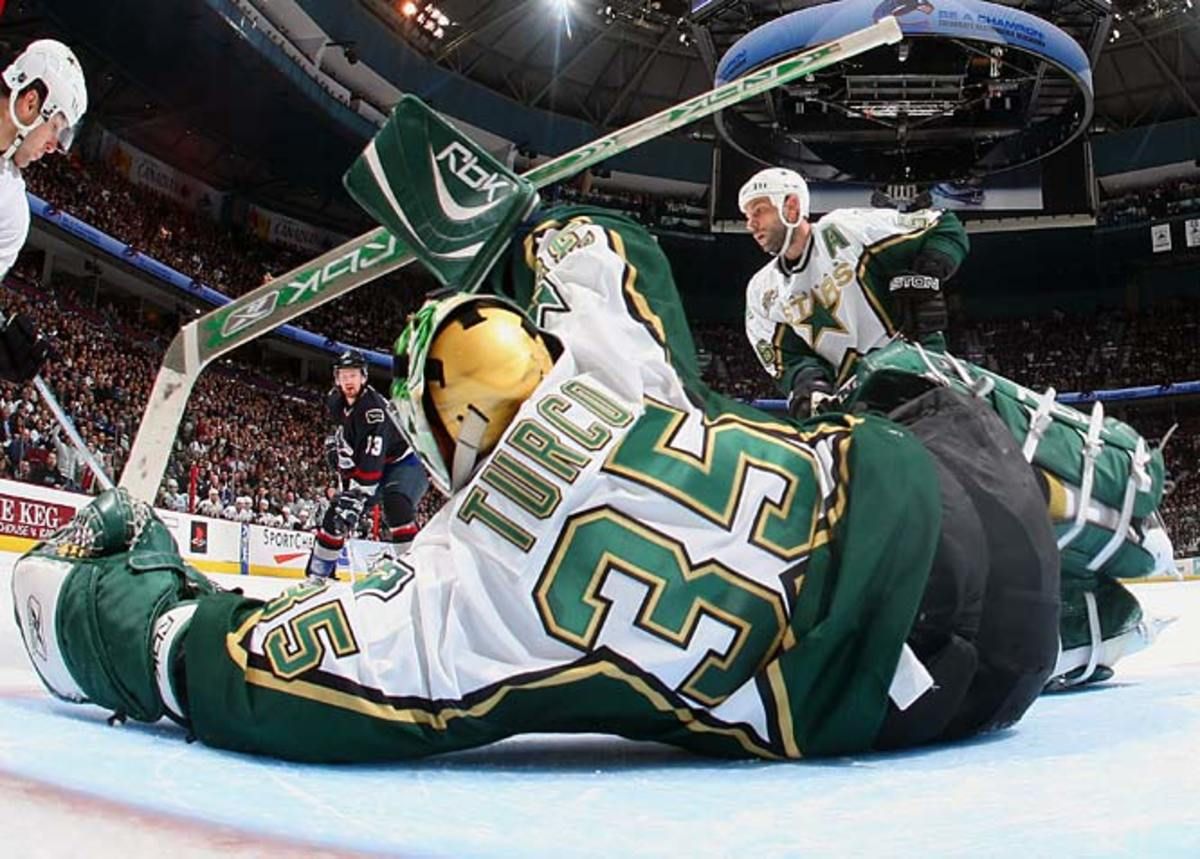 Stars 2, Canucks 0 