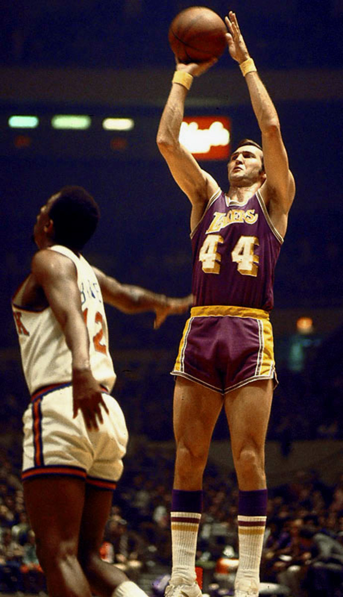 Jerry West wins an NBA title (1972)