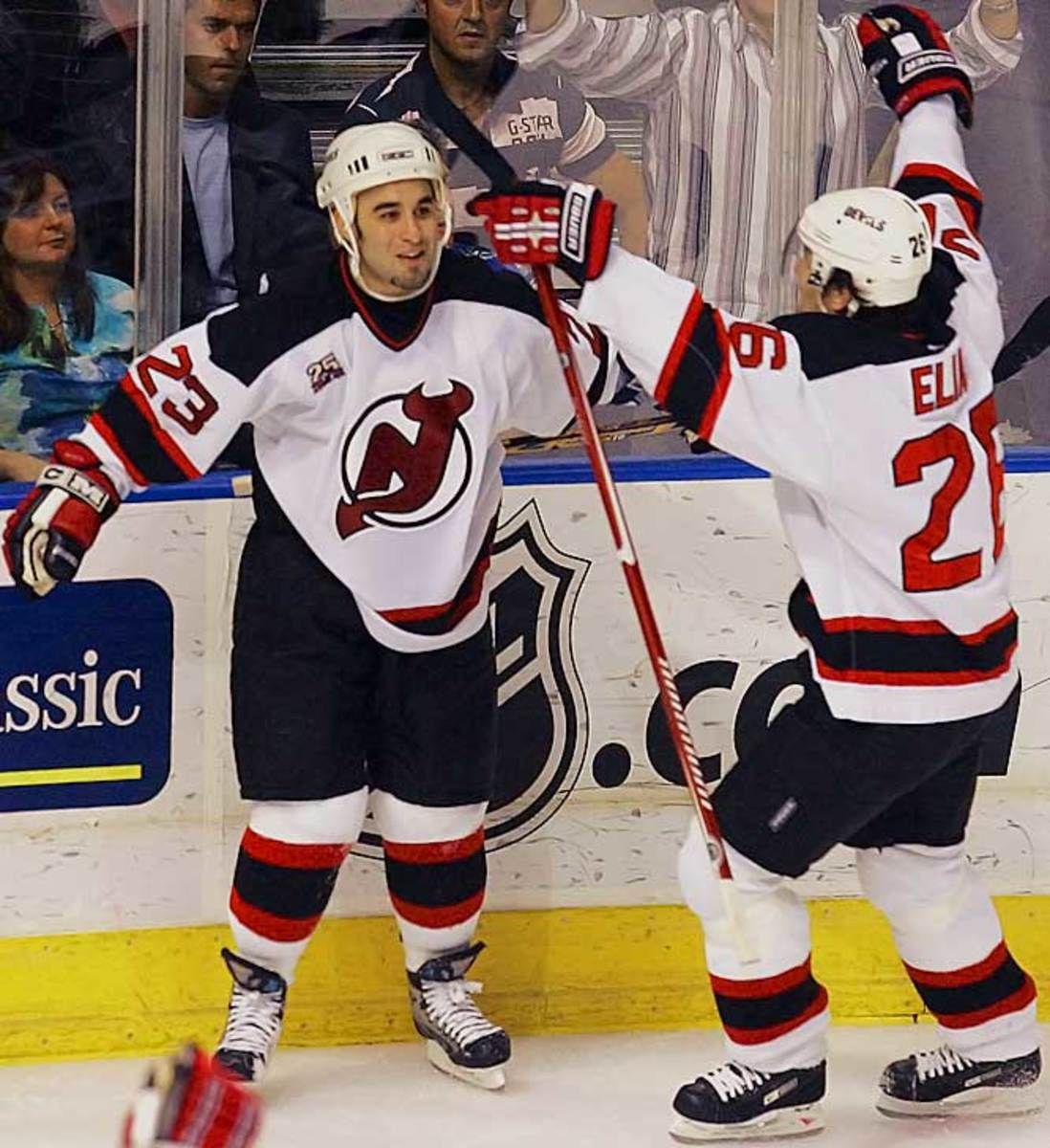 Devils 4, Lightning 3, OT