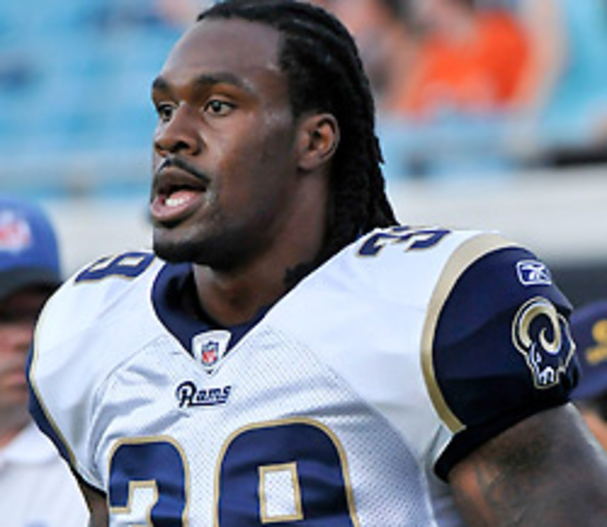 Steven Jackson suffers pulled quad against Eagles - Sports Illustrated