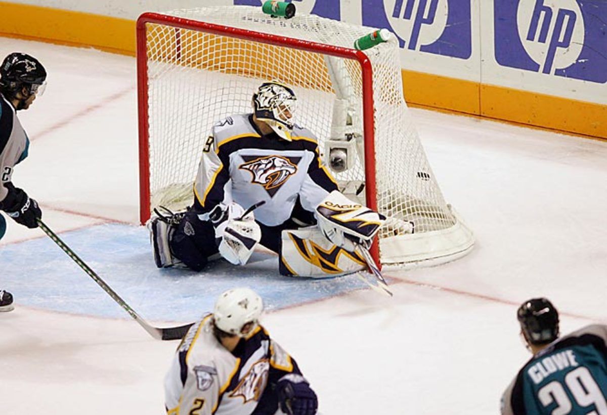 Sharks 3, Predators 1 