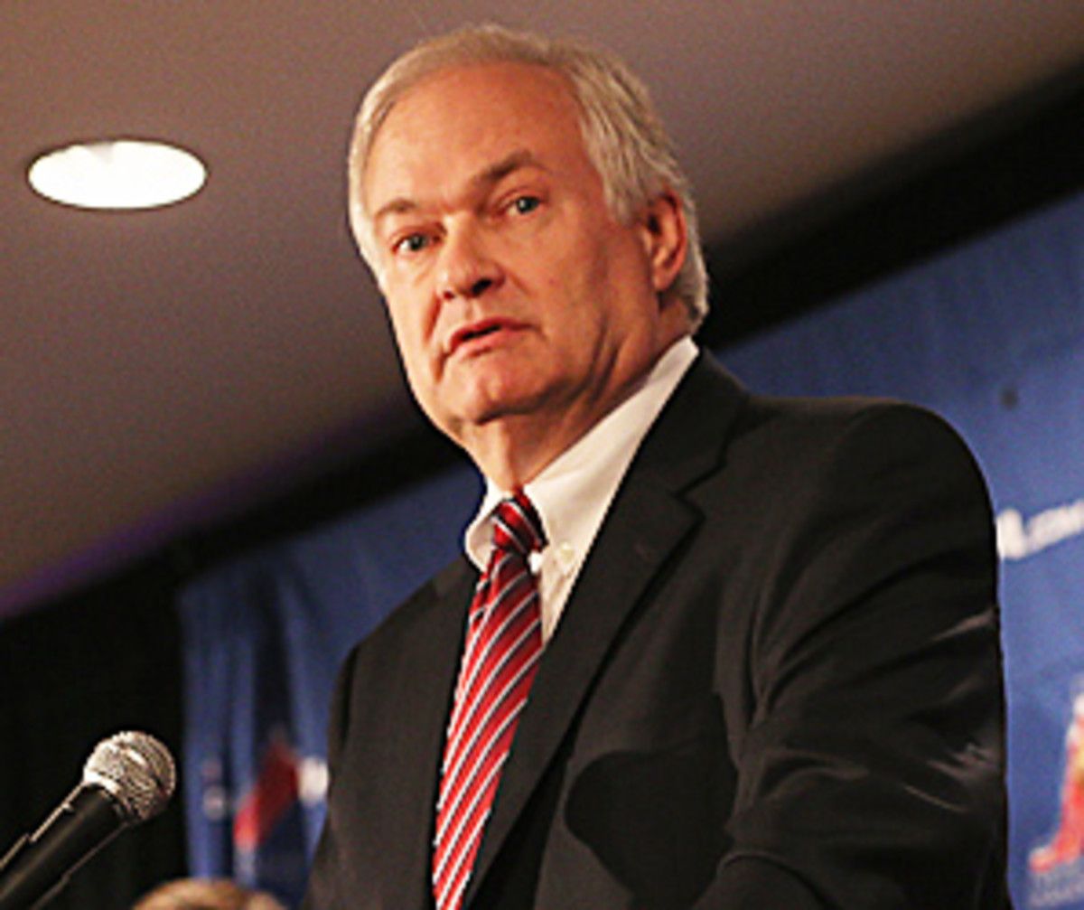 The NHL has accused the players association, headed by Don Fehr, of bargaining in bad faith.